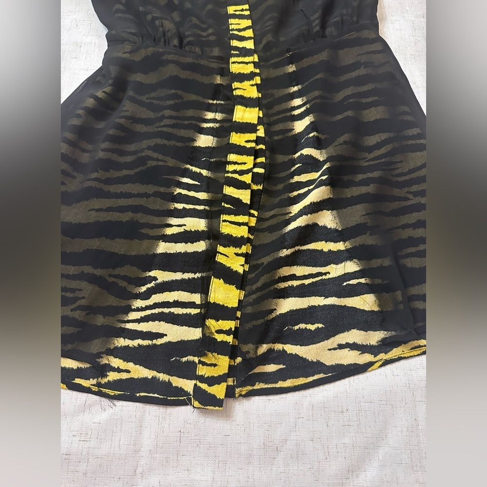 Mango Zebra Print Mini Dress in Green and Black 🌴☀️ - Picture 12 of 15
